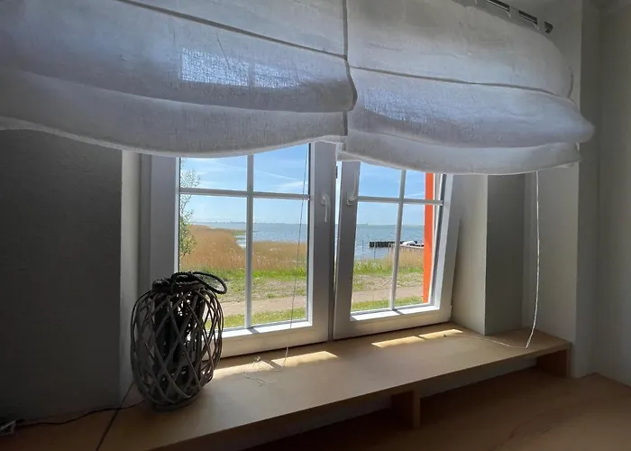Hausboote und Fewo Vieregge